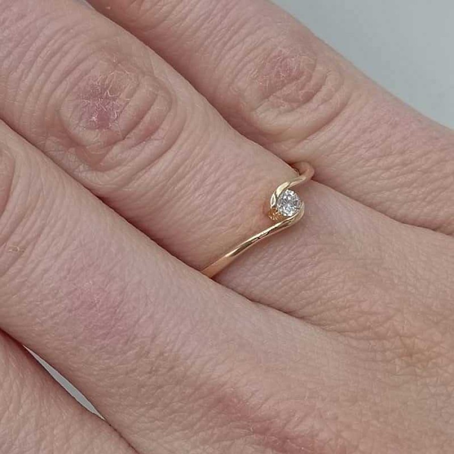 Joyas De Oro Joyeria Pepe Lozano Anillo De Oro 18K Circonita